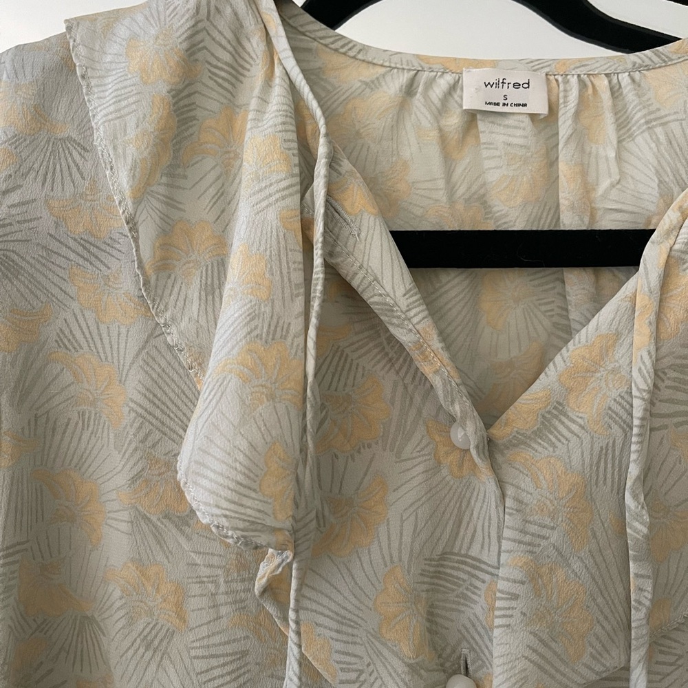 Wilfred Women's Cream Floral Top